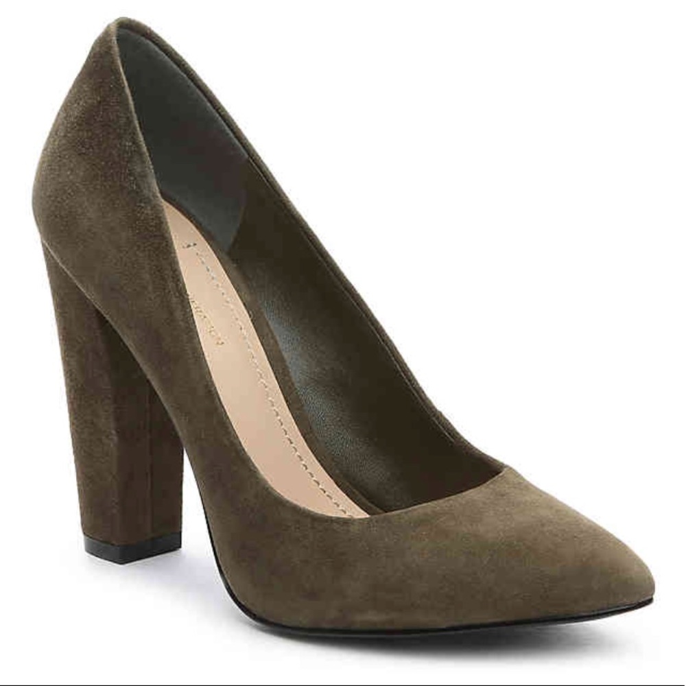 New BCBG Army Green Clarice Pumps Chunky Heels 7.5